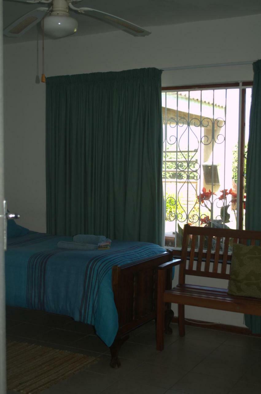 Crowned Crane Hotel Gonubie Exterior foto