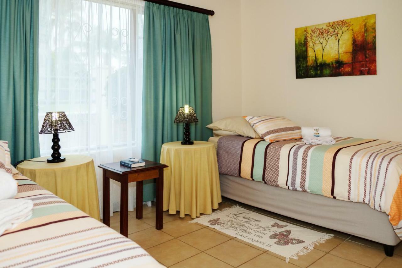 Crowned Crane Hotel Gonubie Exterior foto